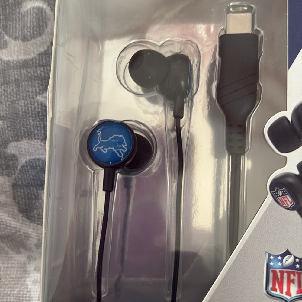 NFL - Picture 3 of 8